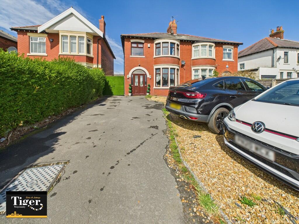 CAM02176G0-PR0691...