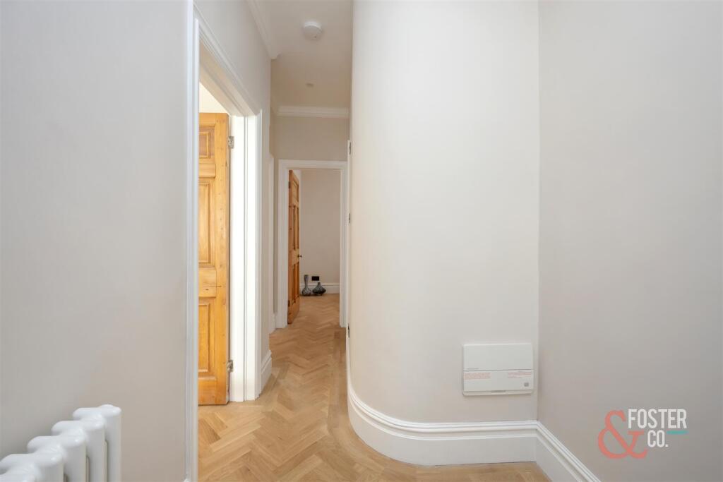 Lawrence Road, 19, Garden Flat-016.jpg