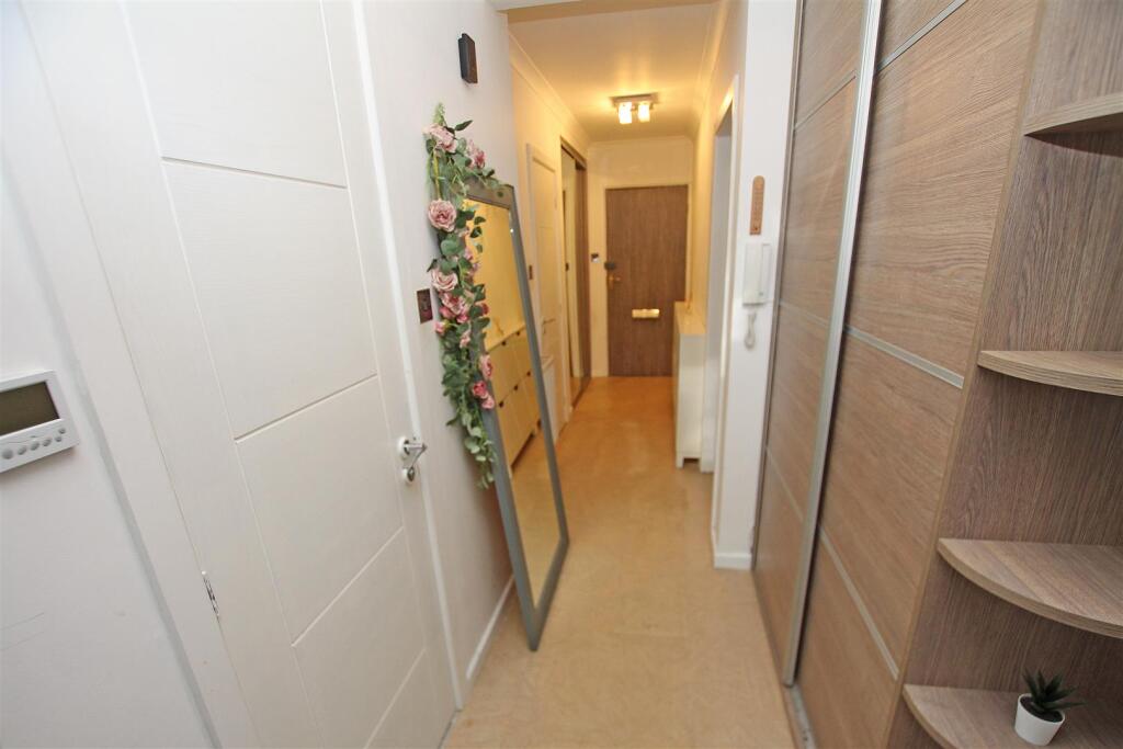 Hall a.jpg