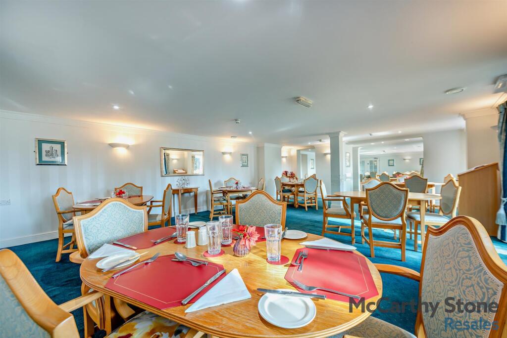 8638542-interior19-800.jpg