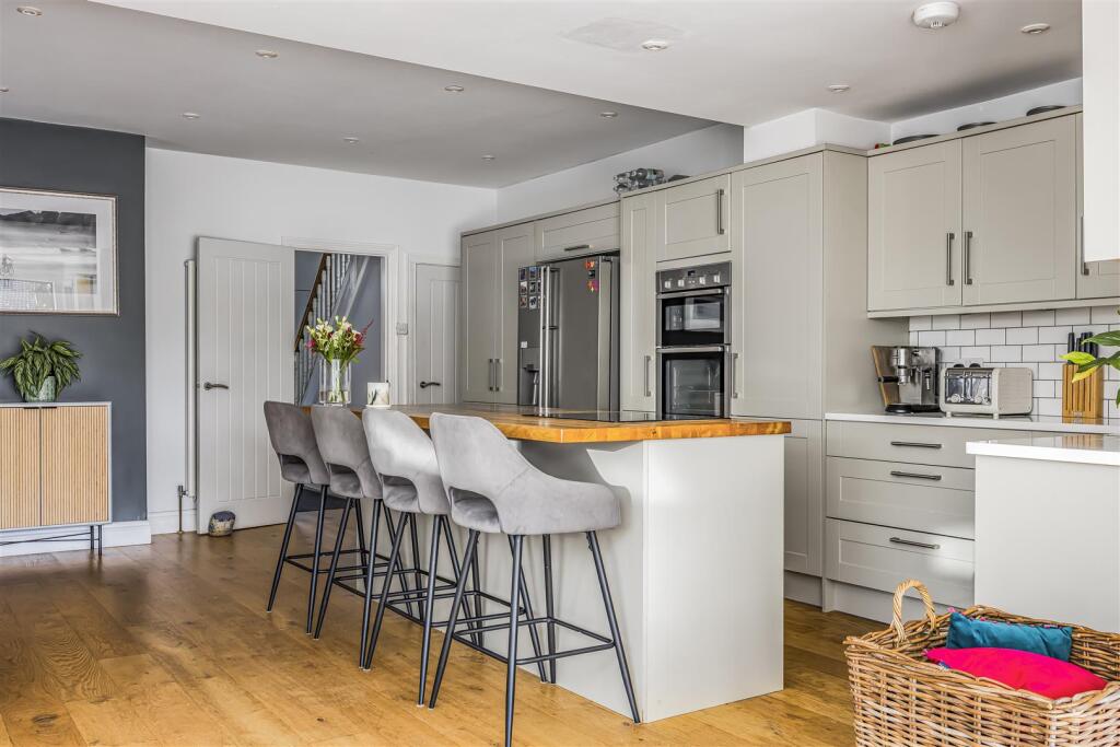 26 Breach Avenue, Southbourne-PorticoMarketing-Nex