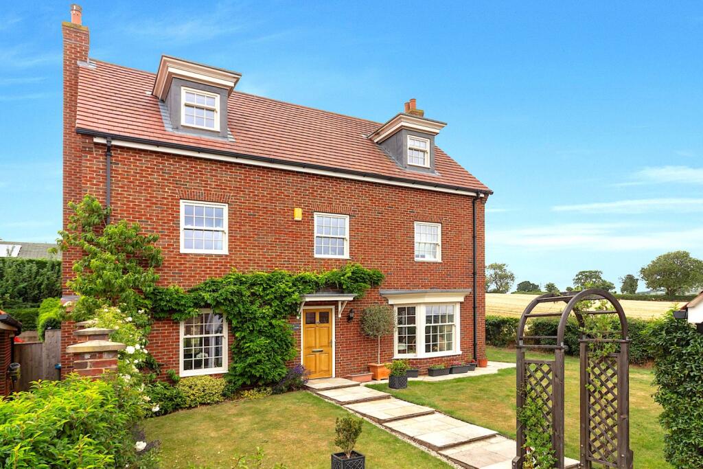 Craykefields - Front1