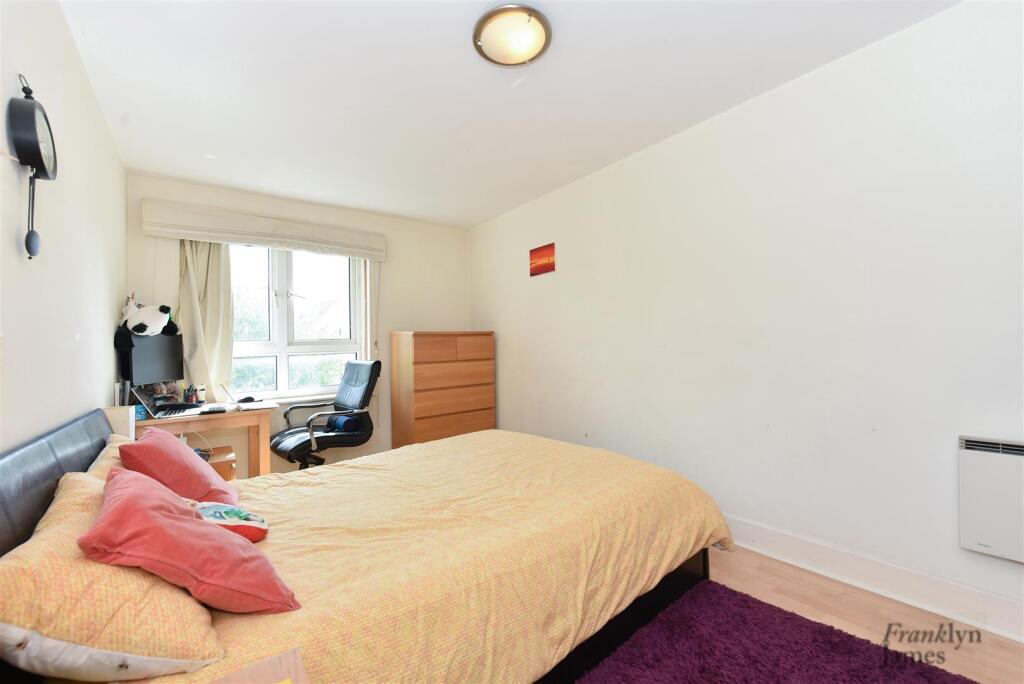 St David&#39;s Square (9).JPG