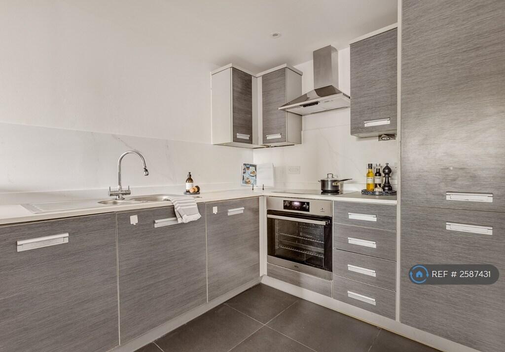 Open Plan Kitchen (Recently Refurbished)