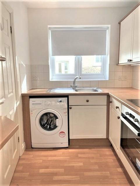 kitchen1.jpg