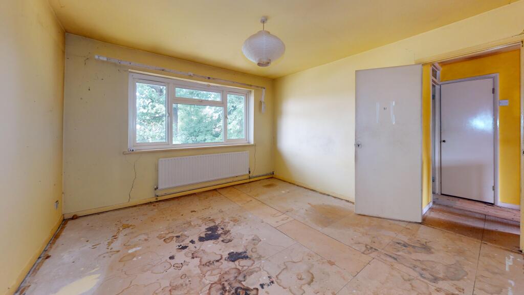 6 Coverack Close, Shirley, Croydon, CR0 7ND