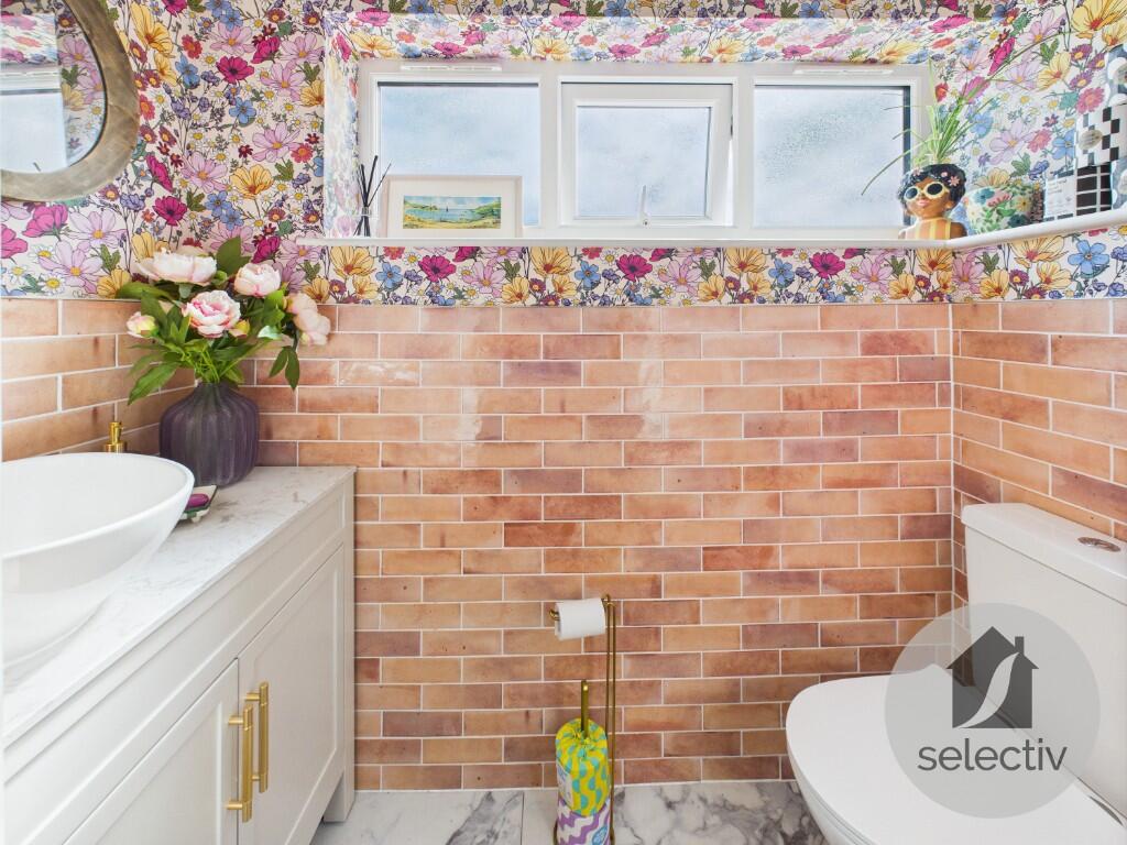 Downstairs WC