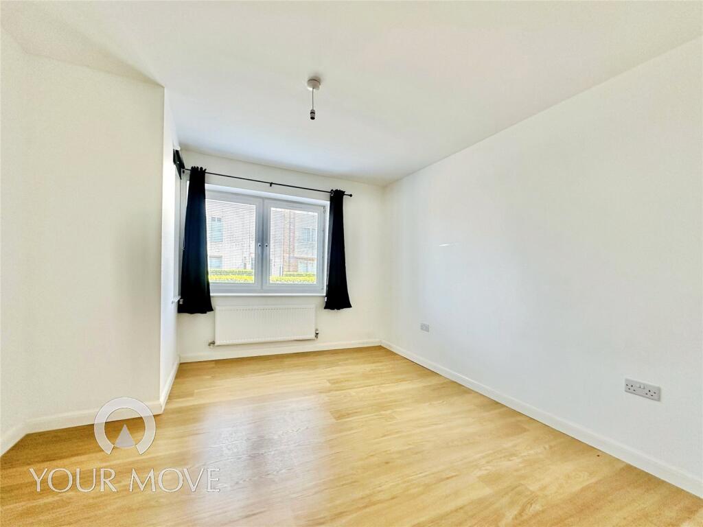#yourmovedartford