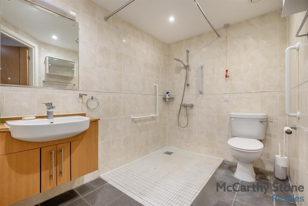 8672543-interior16.jpg