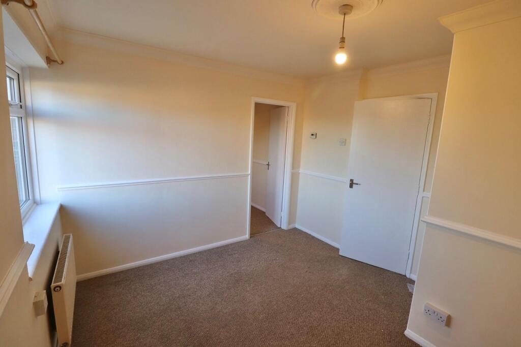 46 park drive living room.jpg