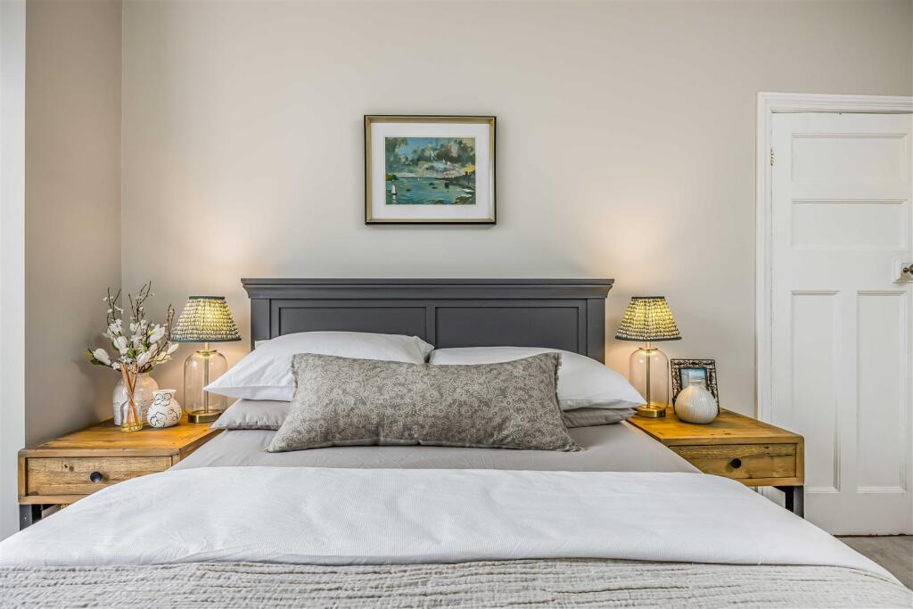 11 Torrington Road, Portsmouth-Small-PorticoMarket
