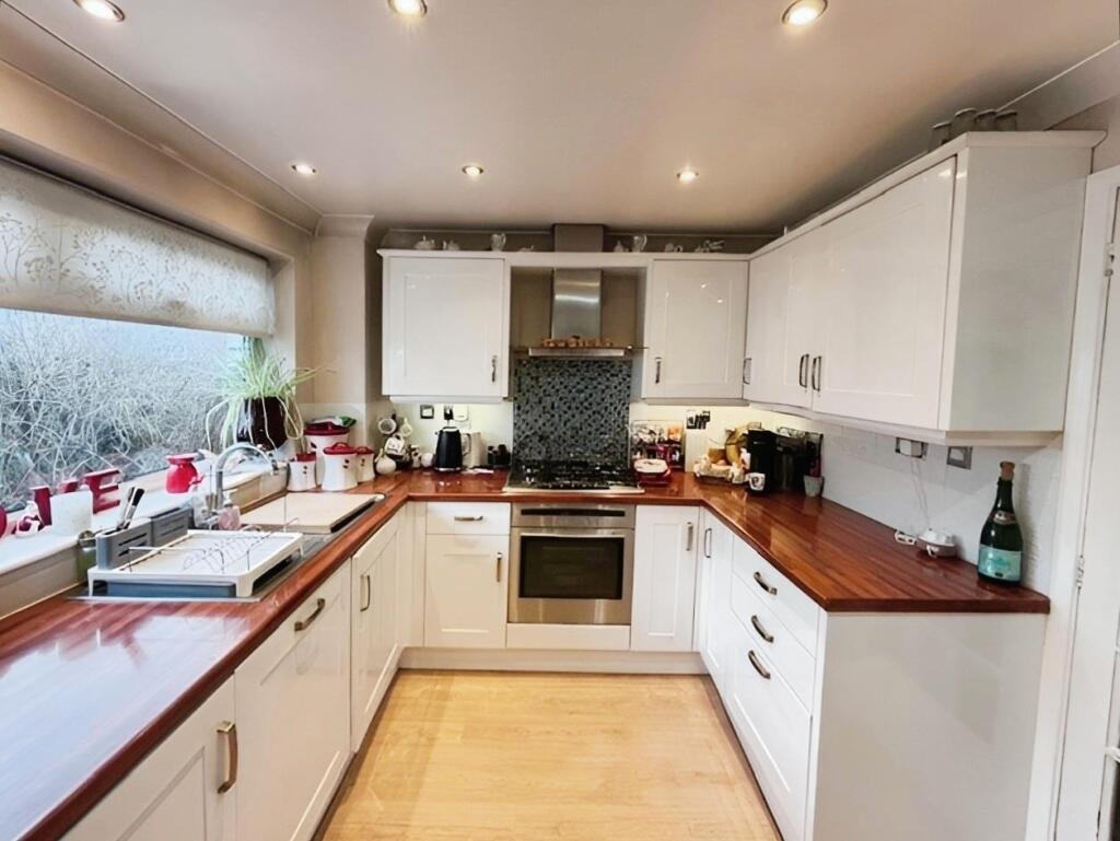 49d8259d-Kitchen 202.jpg