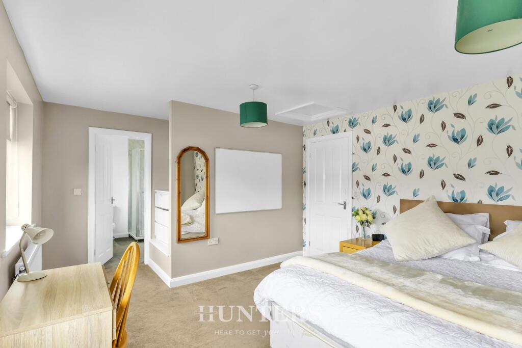 Naunton Road (6).jpg