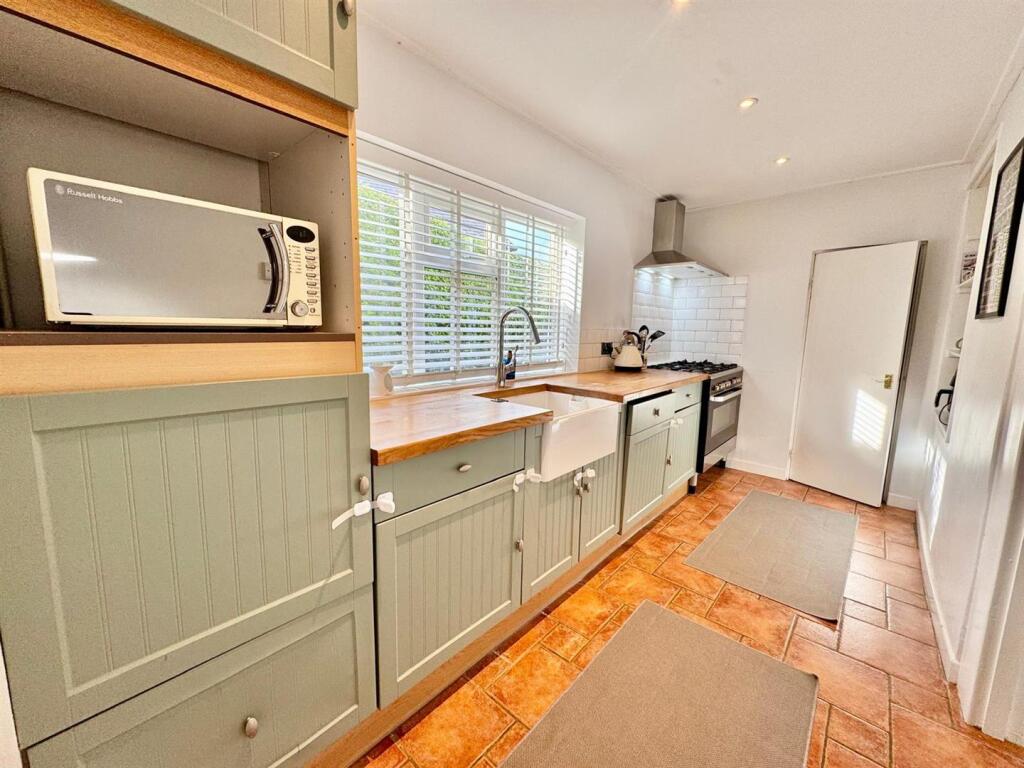 PHOTO-2025-09-14-18-28-24 (13).jpg