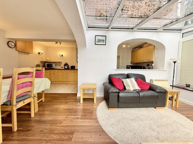 KITCHEN/LIVING SPACE