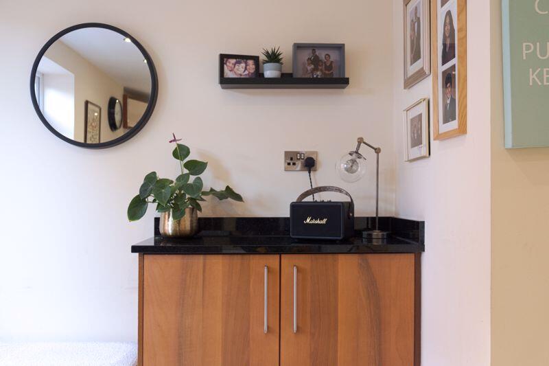 Kitchen/ Breakfast Room