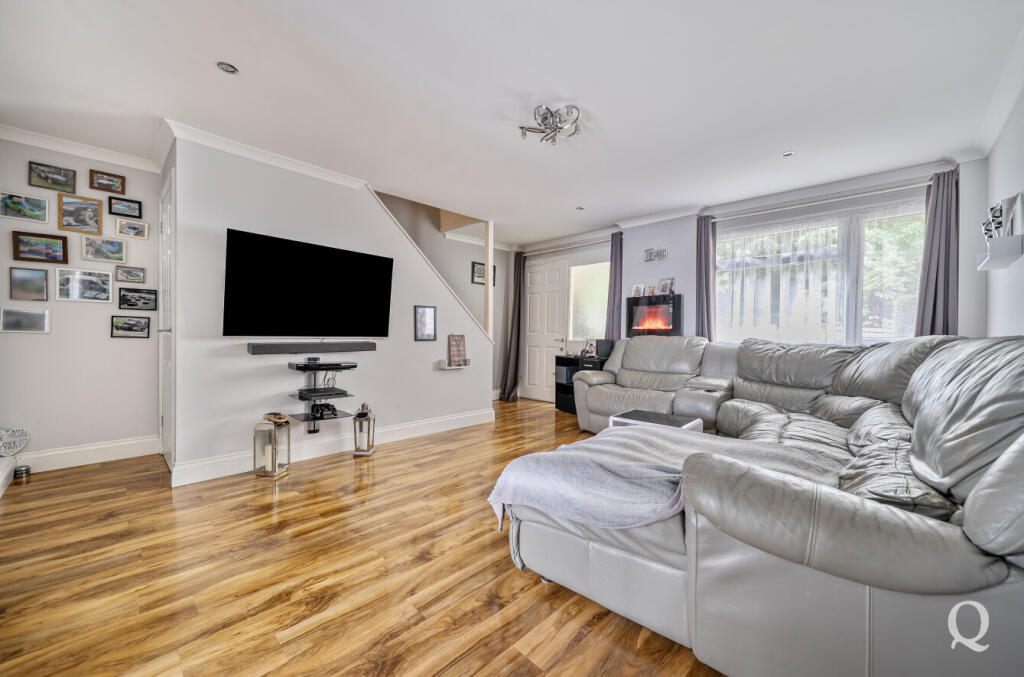 e6f575a4-b3f0-48d...