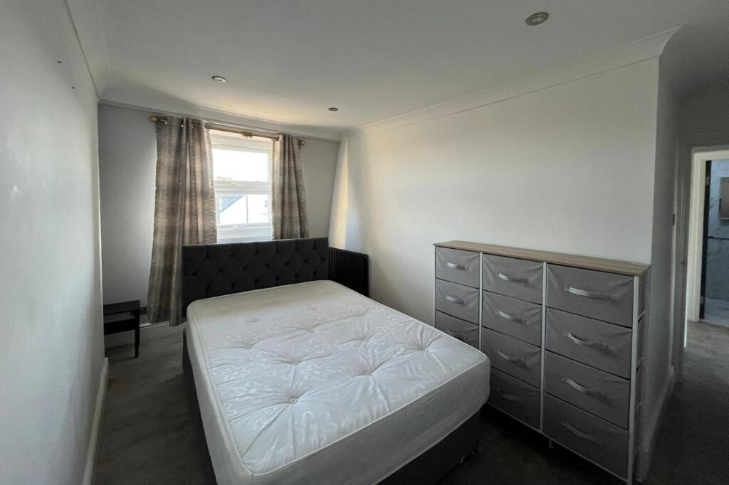 Third Floor Flat, 81 Brixton Hill, London SW2 1JE