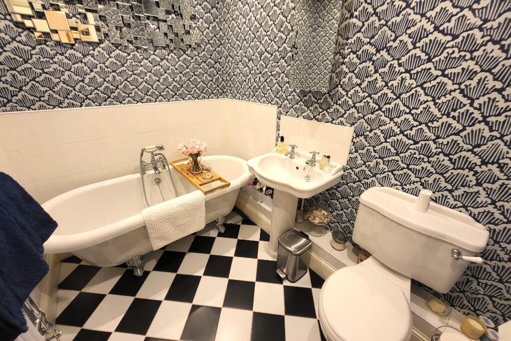 Pittville Lawn, Cheltenham, Gloucestershire, GL52