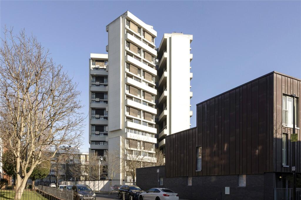 Keeling House, E2