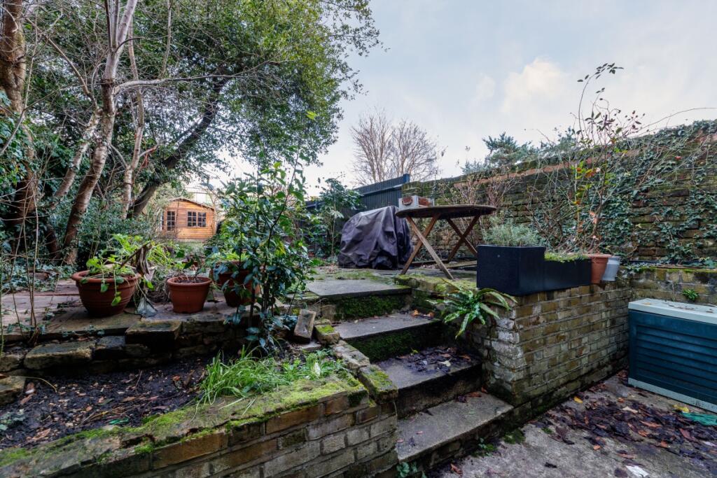 Mildmay Road 134a...