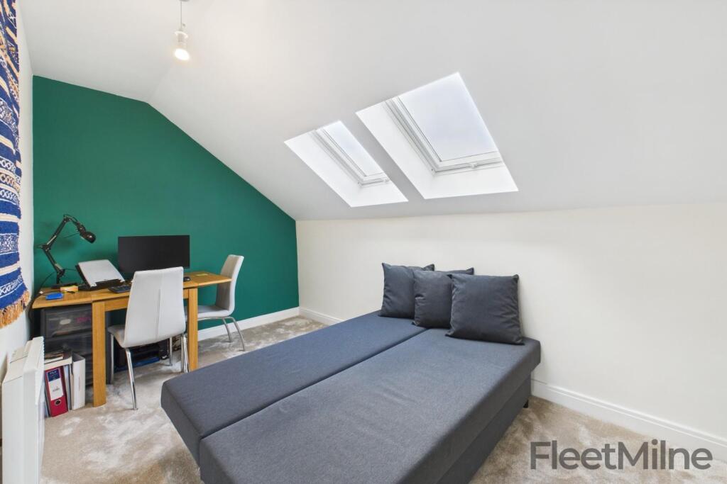 Second bedroom
