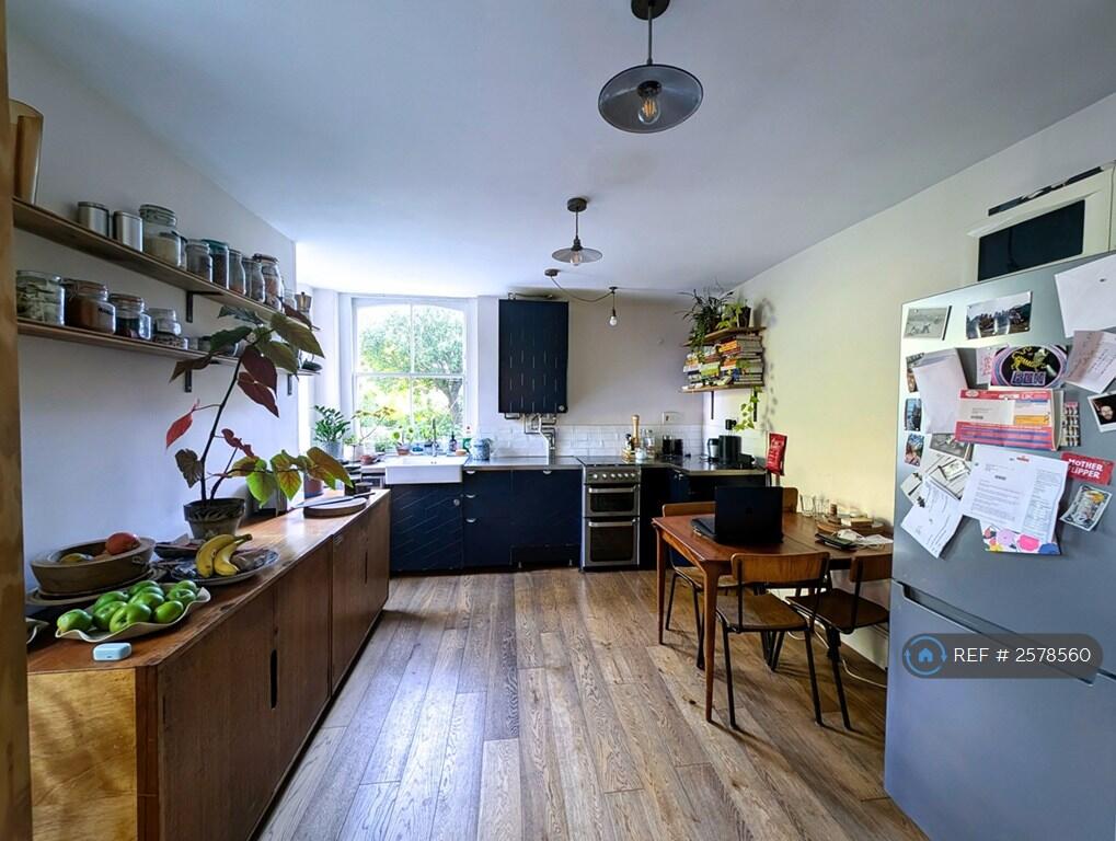 Kitchen (Ground Floor)