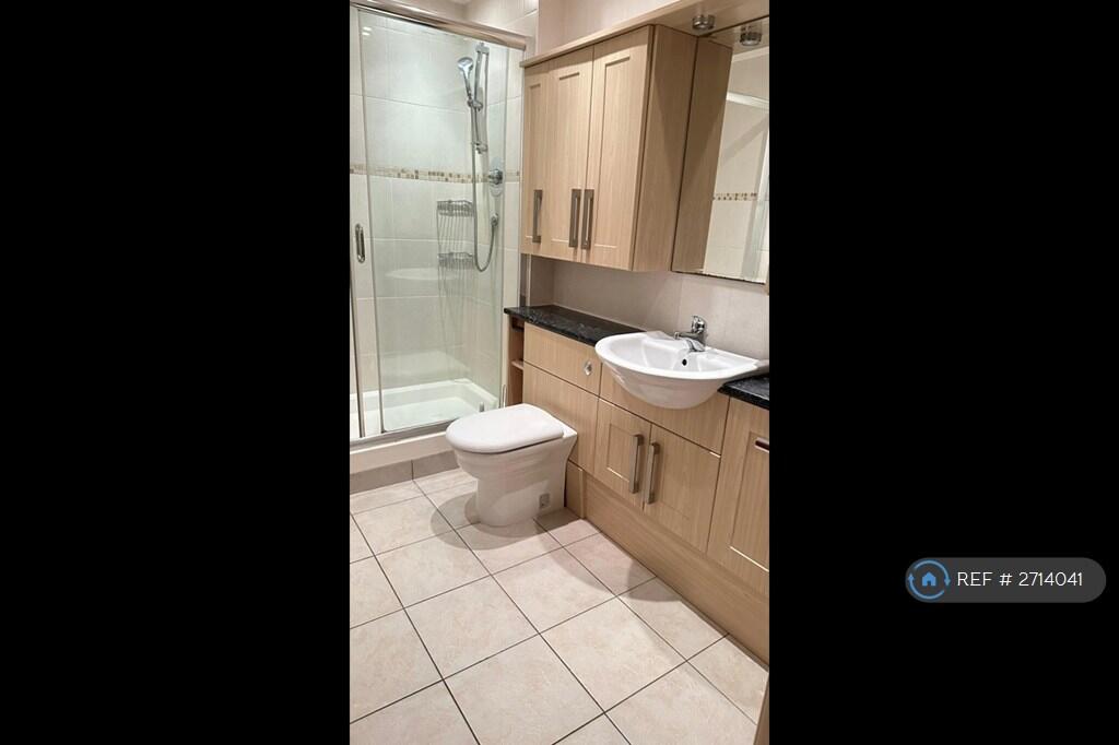 Bathroom 2