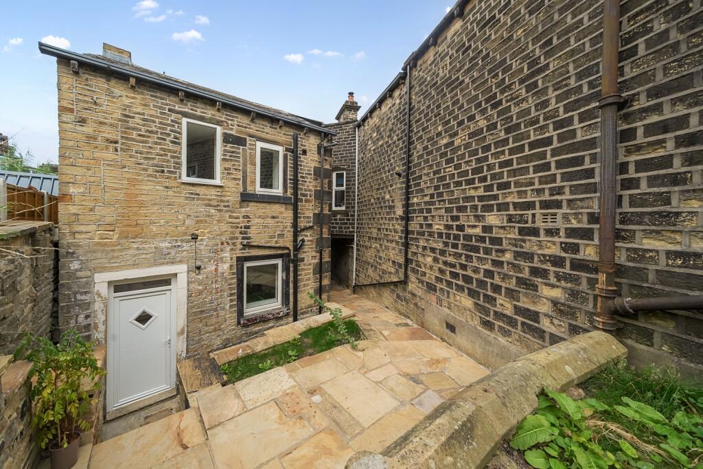 1335878-21-6899fb0c5d377