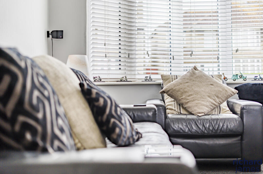 a1dc018bcc2a49e2bf0a637a106dd055