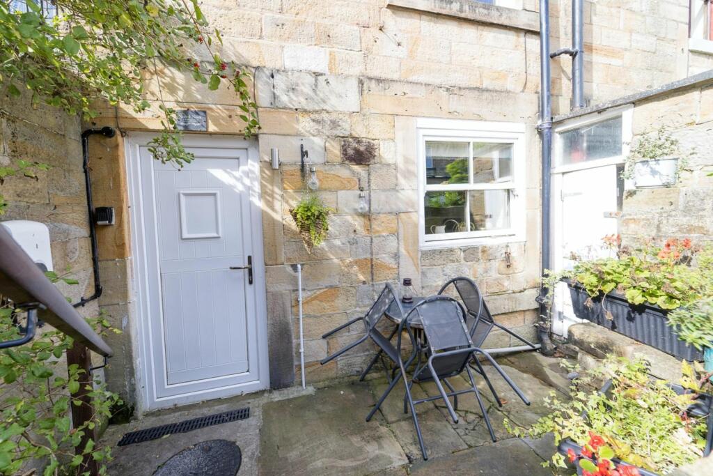 Annexe Entrance