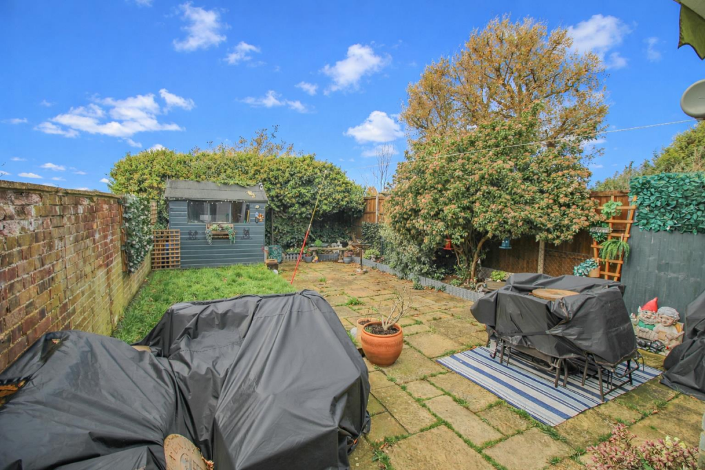 garden 1.png