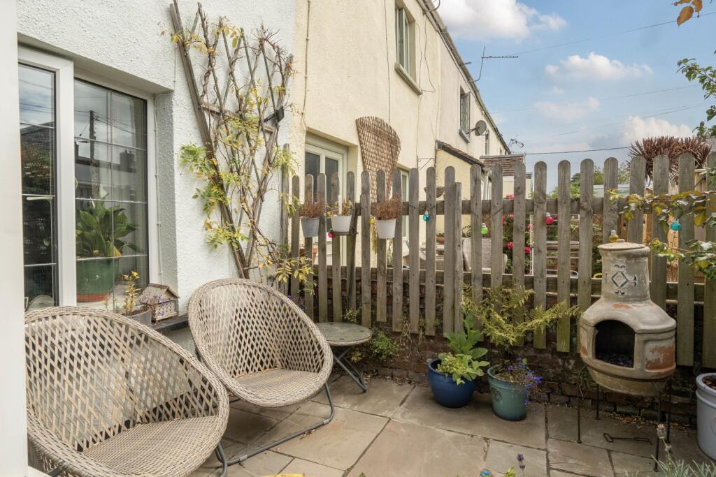 1342418-15-68adaa37dea32