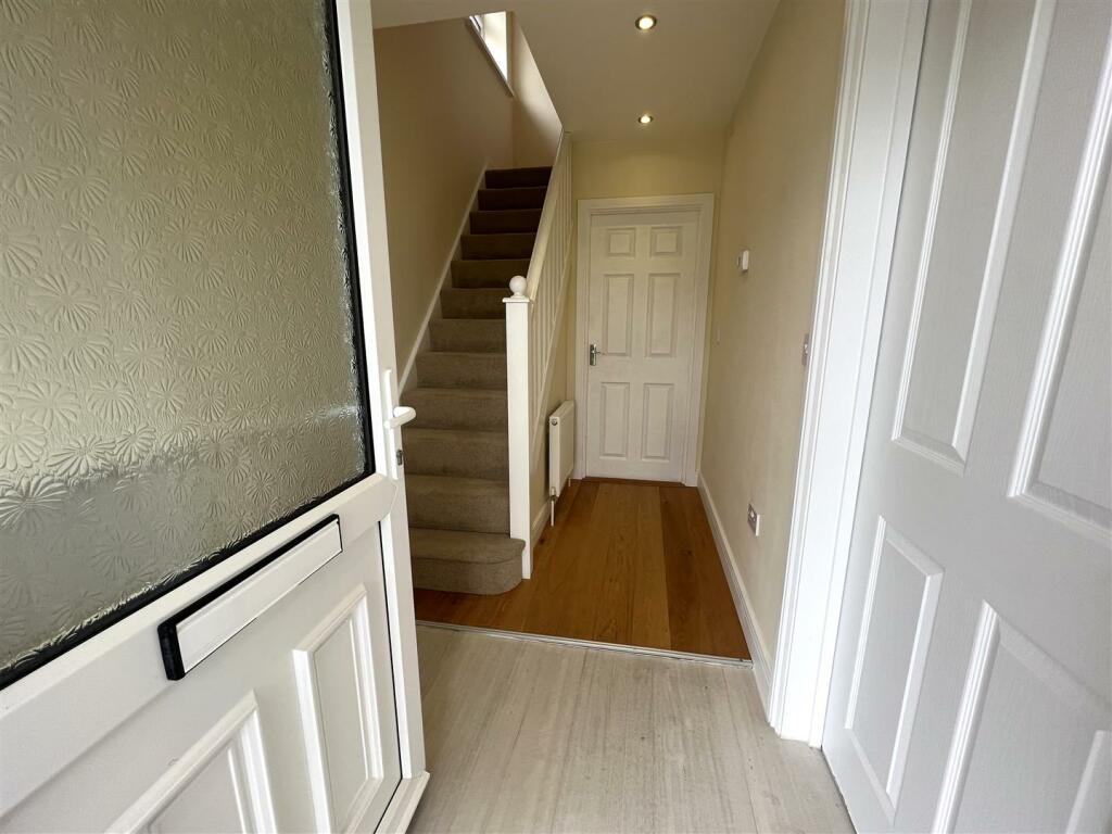 Entrance Hall.JPG