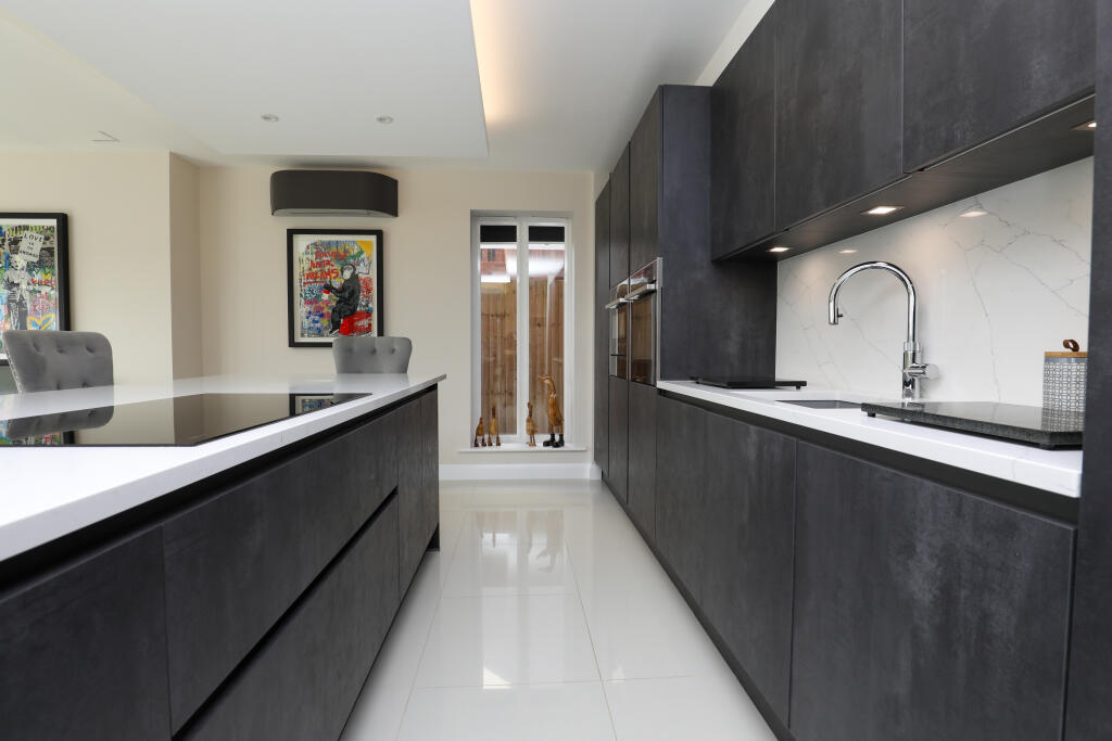 Kitchen/Diner/Family Room