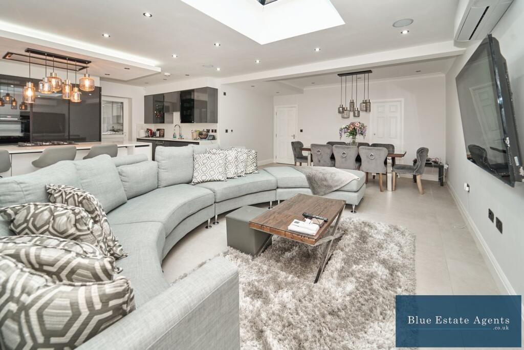 Extended Kitchen And Lounge