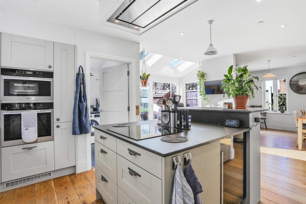 1442804326 -  28.jpg