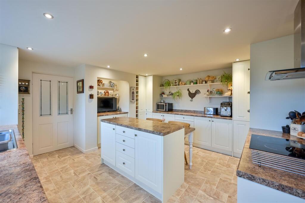 Breakfast Kitchen