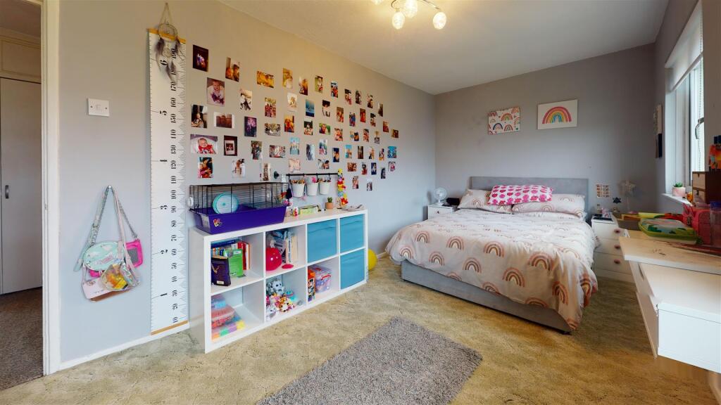 13-Blindmere-Bedroom(2).jpg