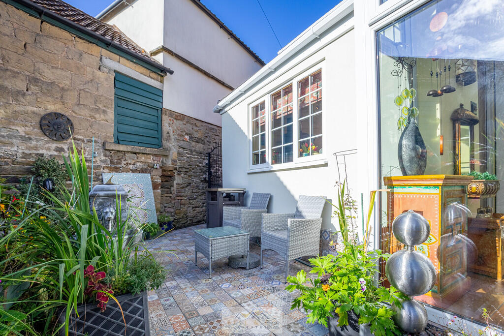 Back garden 1.1