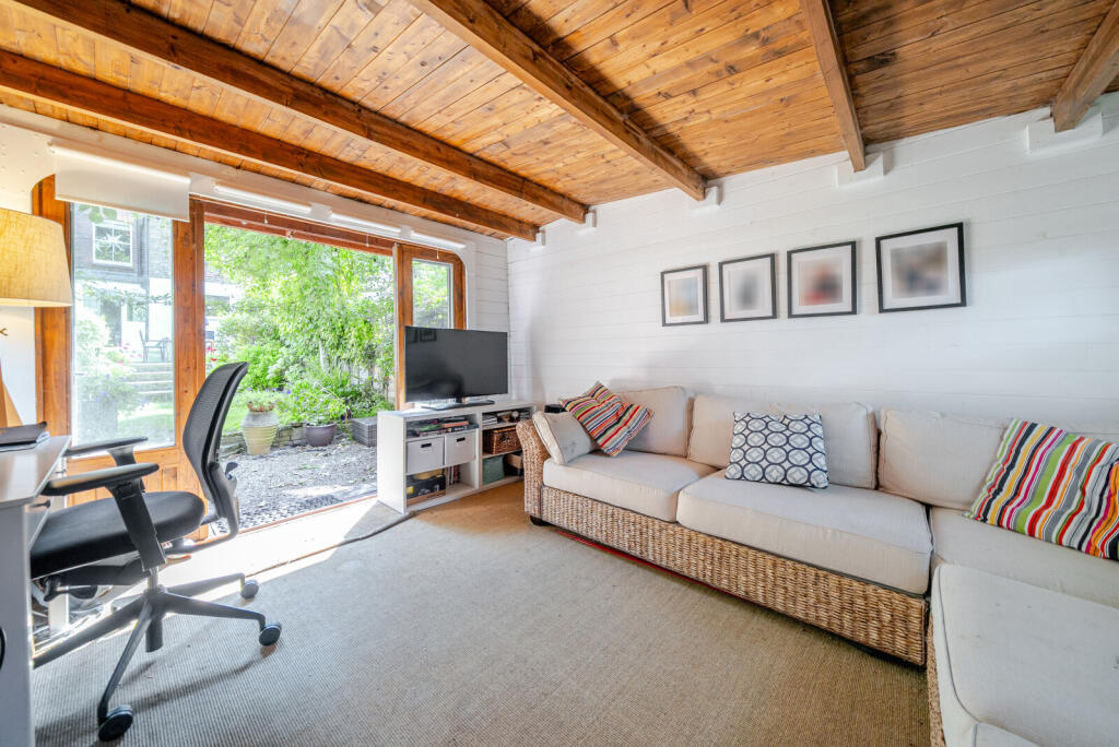 3-1342133-3-68a88...