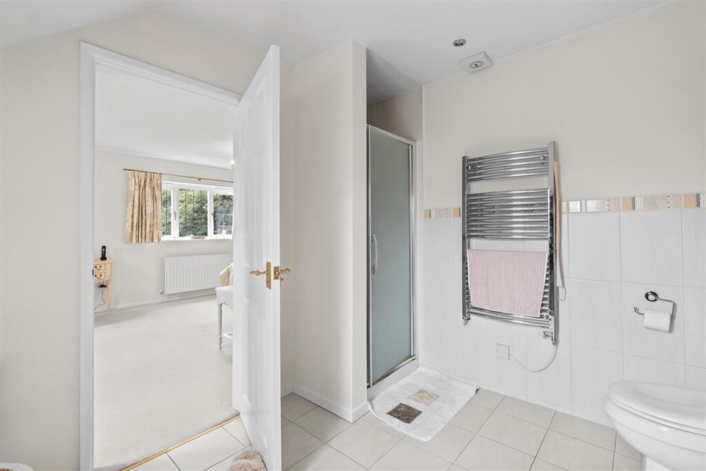 Full size-9 (Large).jpg