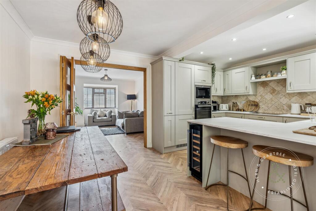 Cae Pant, Caerphilly, Hern Crabtree (31).jpg