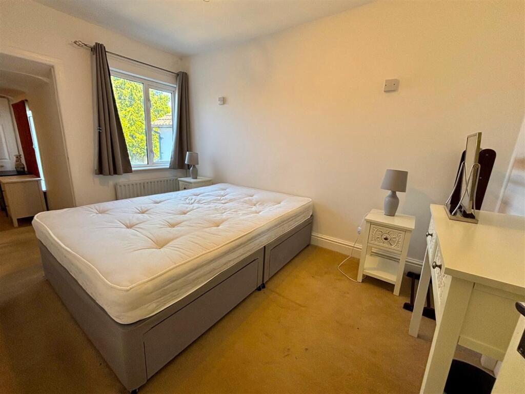 bed 2