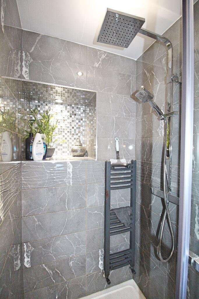 Shower Closet