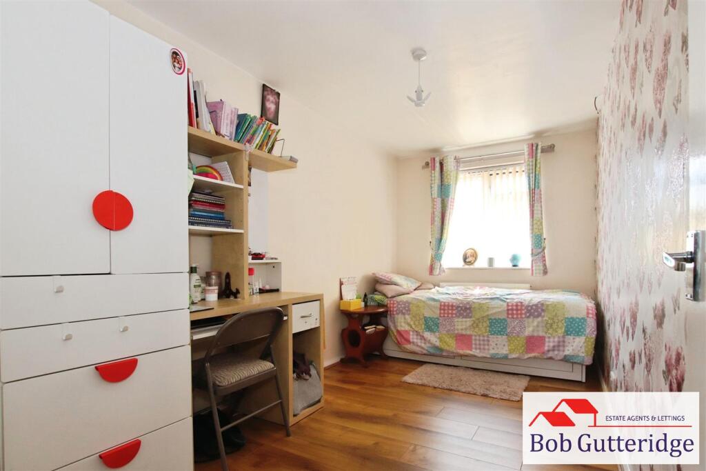 BEDROOM TWO (FRONT)