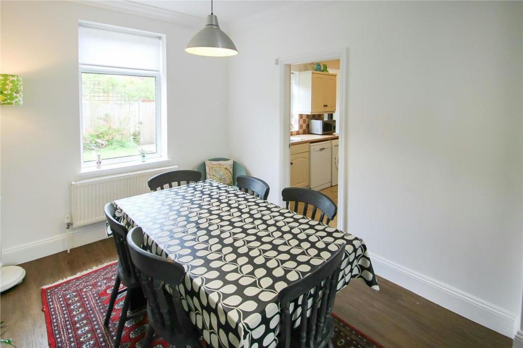 Dining Room Aspect 4