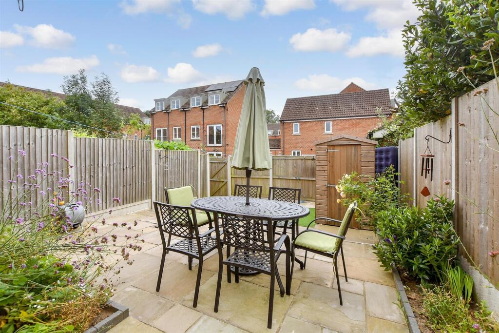 Patio / Decking
