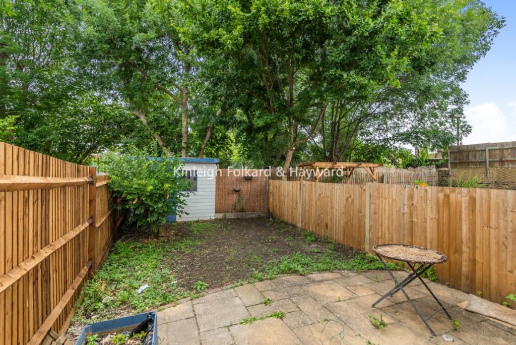 8c77cfca-7c49-47e9-b