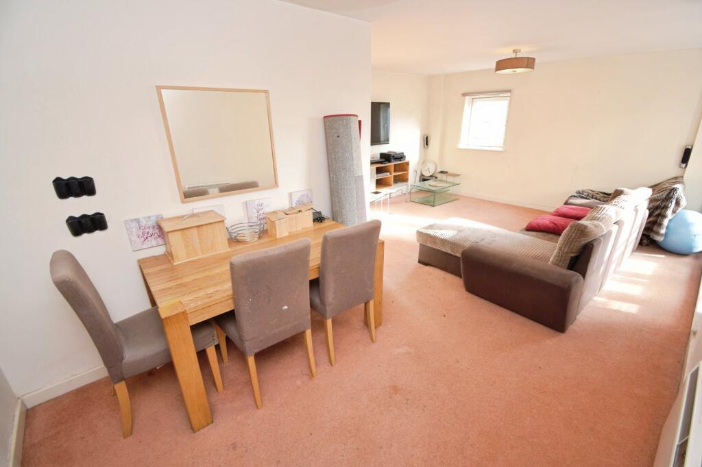 Living/Dining